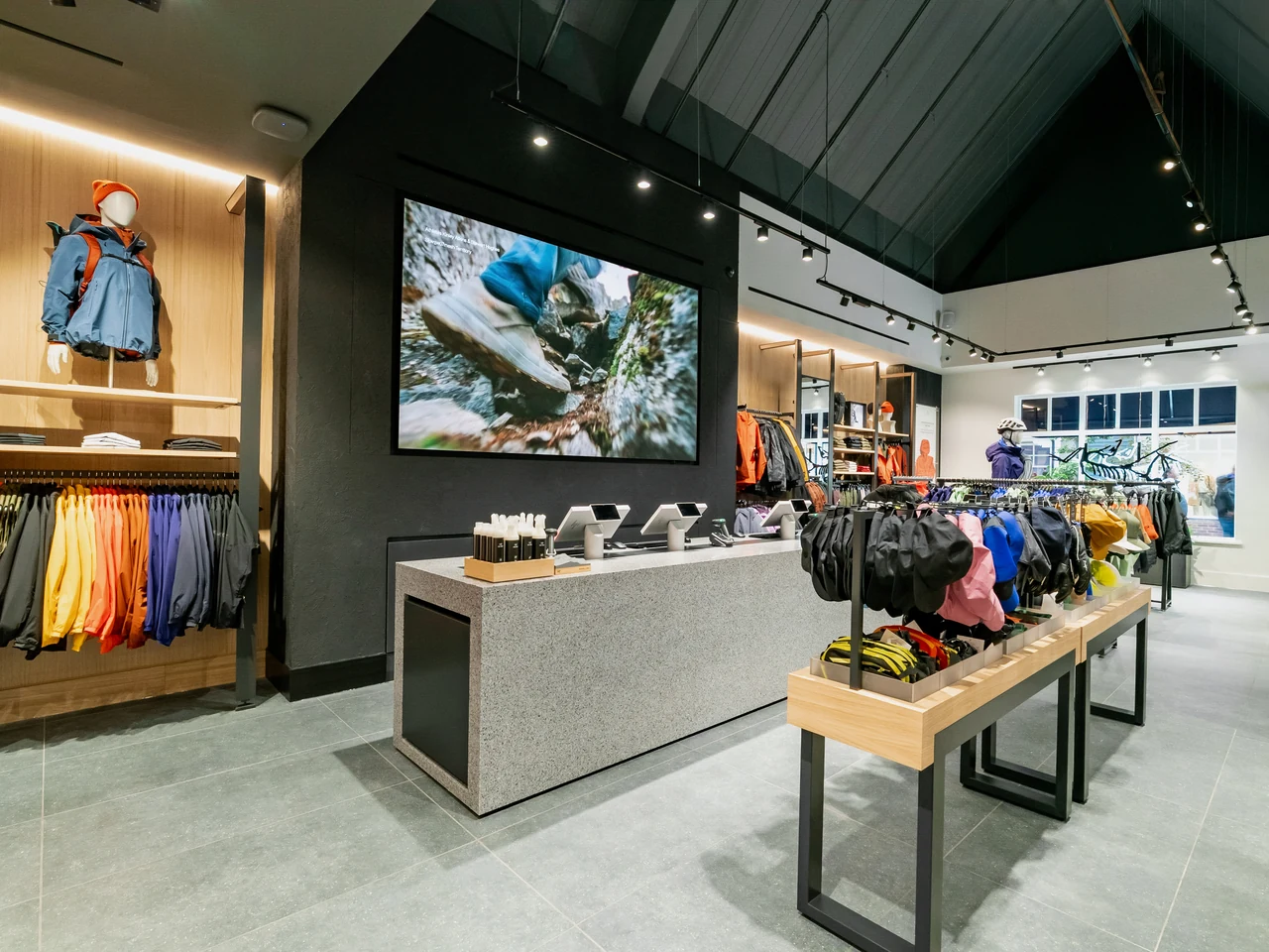 Arc’teryx Bicester outlet, counter and product displays