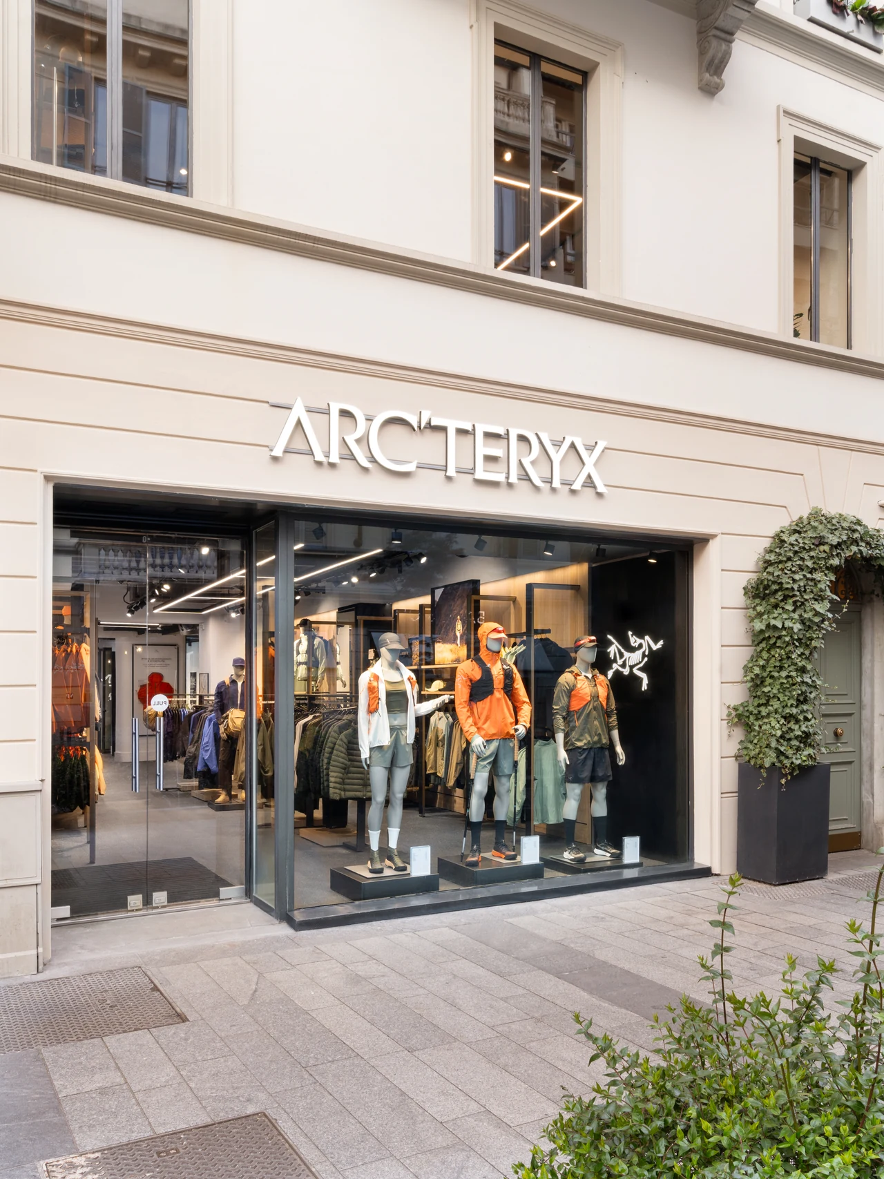 Arc’teryx Milan, brand store