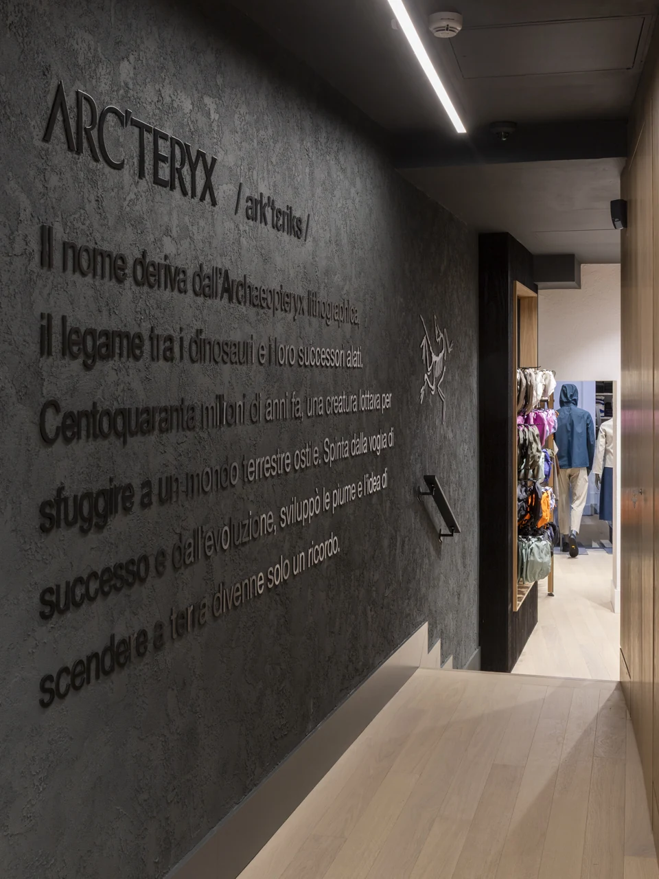 Arc’teryx Milan, brand story within the store
